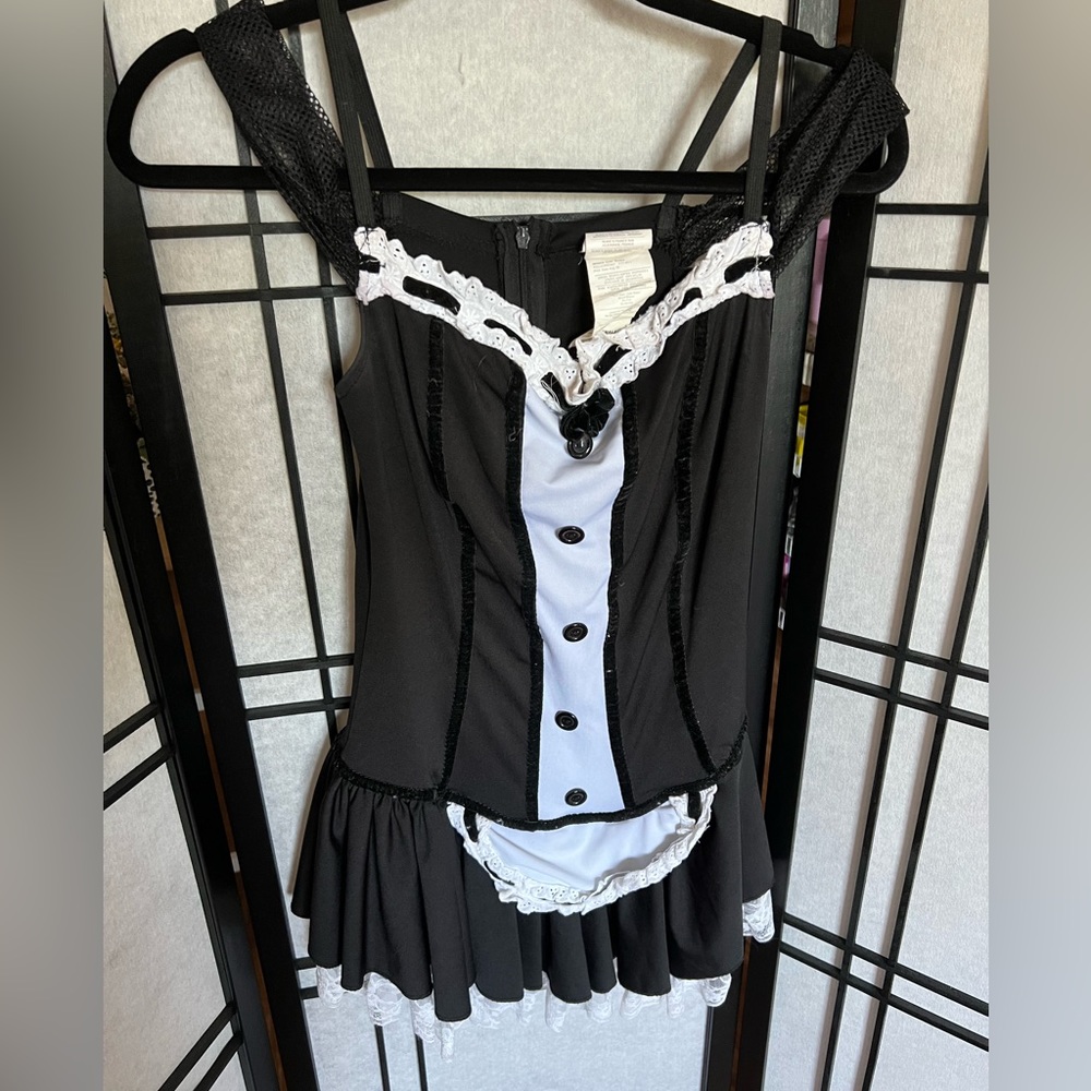 Maid costume